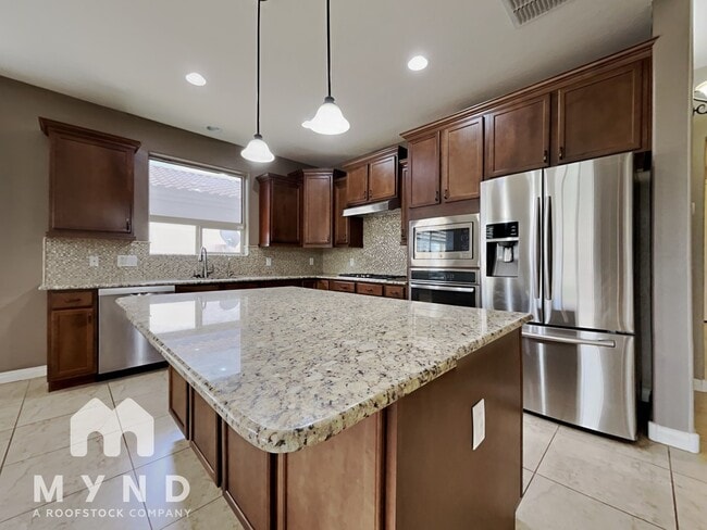 Building Photo - 264 E Mead Dr