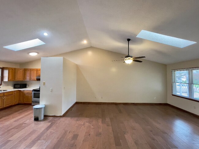 Building Photo - 6316 Hayley Ct