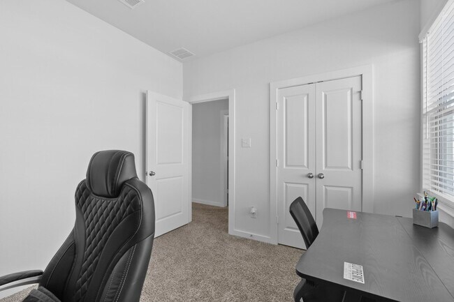 Foto del edificio - 17210 Pentland Hls Wy