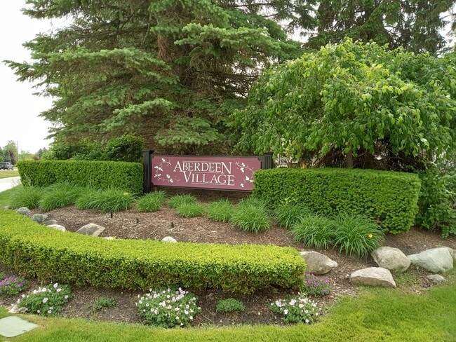 Building Photo - 56164 Troon N