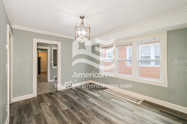 Building Photo - 6105 Swope Pkwy