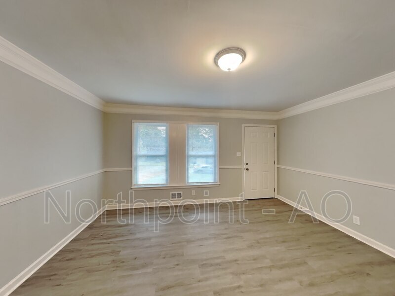 Primary Photo - 4769 Ridgewood Dr