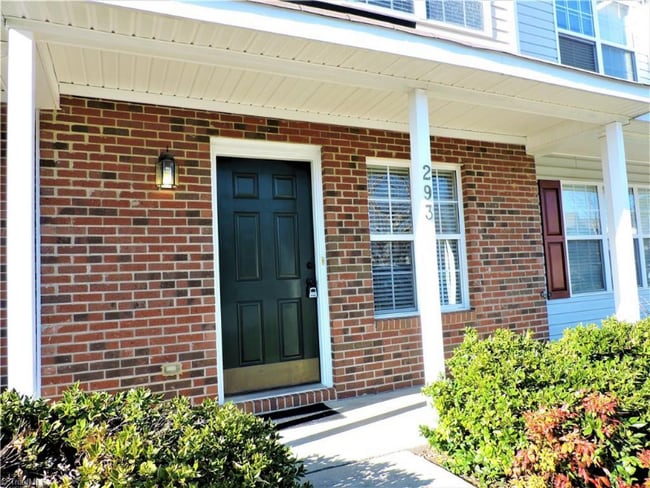 Building Photo - 293 Malamute Ln