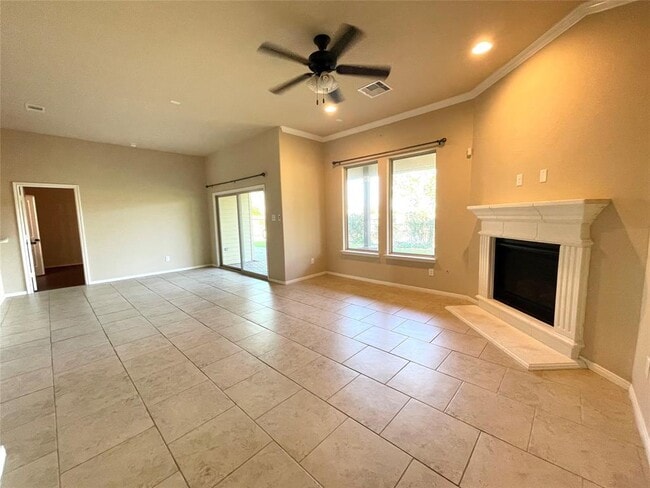 Building Photo - 2310 Eagle Ln