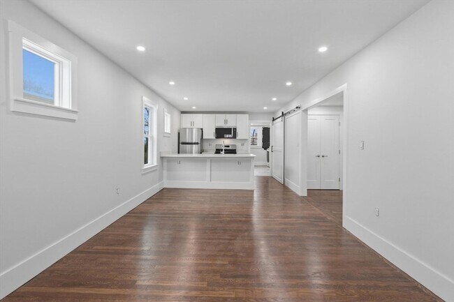 Foto del edificio - 18 Ronan St