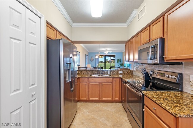 Foto del edificio - 17961 Bonita National Blvd