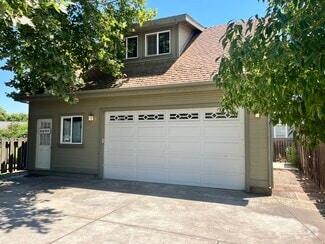 Building Photo - 9004 Grove St