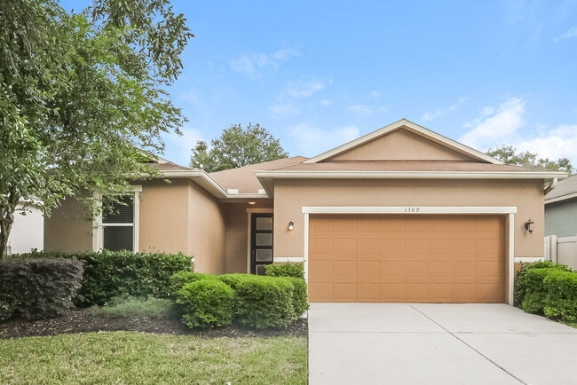 Building Photo - 1309 Canyon Oaks Dr