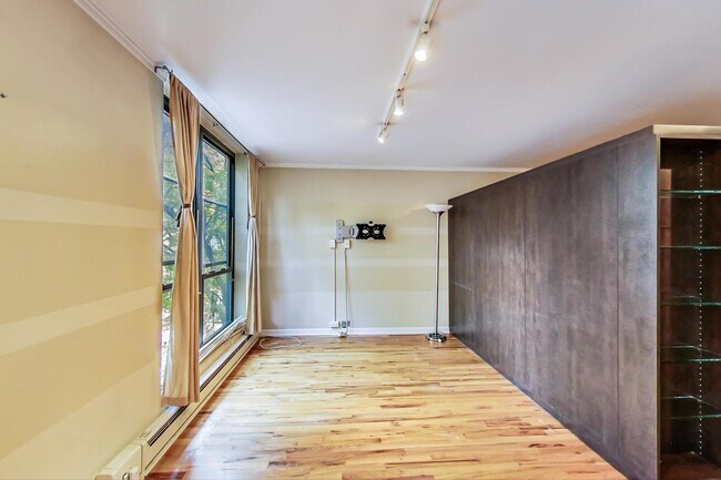 Foto del edificio - 2600 N Hampden Ct