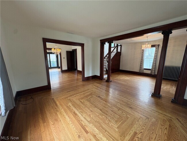 Foto del edificio - 5821 South St