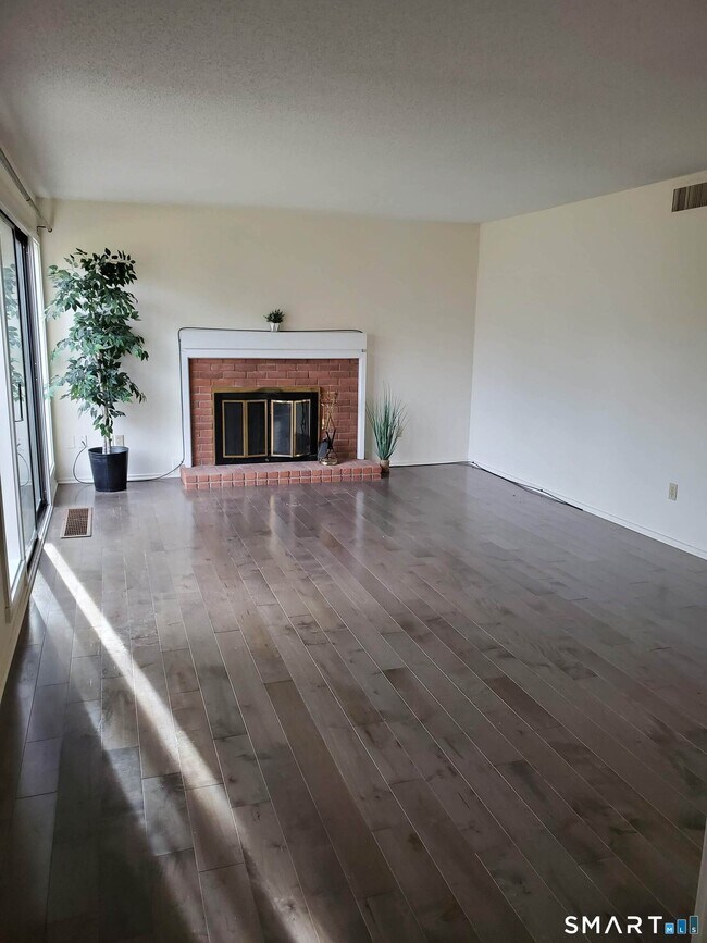 Foto del edificio - 434 Heritage Vlg