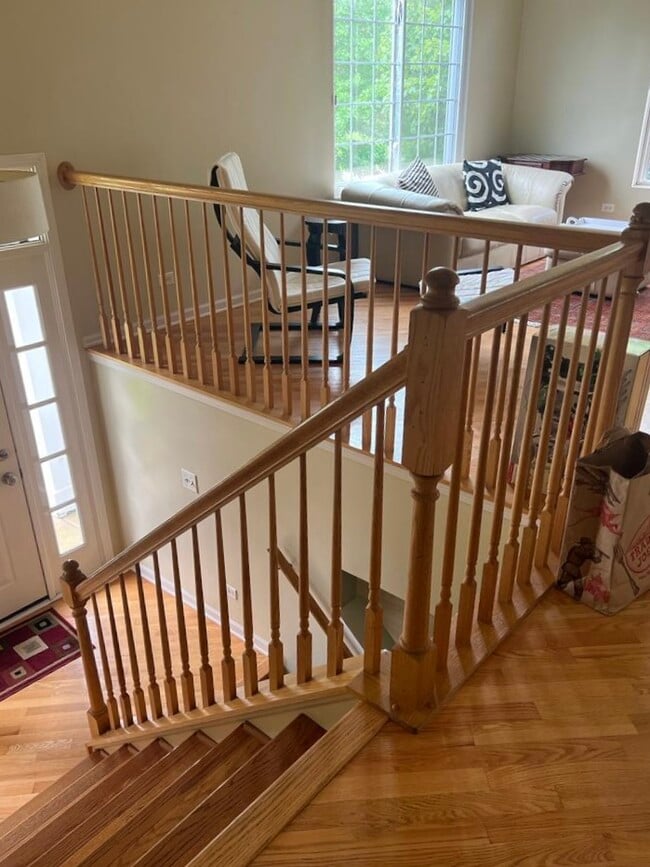 Foyer - 1850 Middlebury Dr