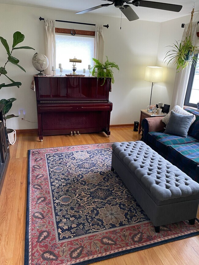 Foto del edificio - 3800 Brooklawn Cir