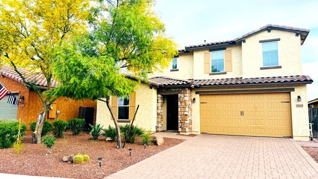 Building Photo - 2533 W Brisa Dr