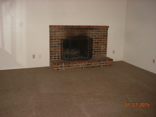 Building Photo - 3222 Edgewood Dr