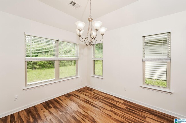 Foto del edificio - 6966 Brightwell Ln