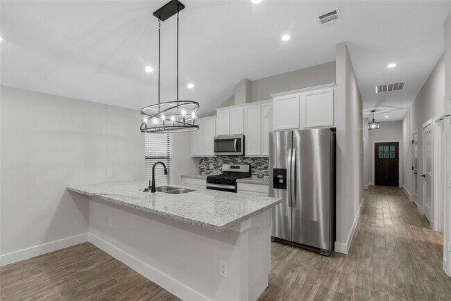 Foto del edificio - 13018 Walden Rd