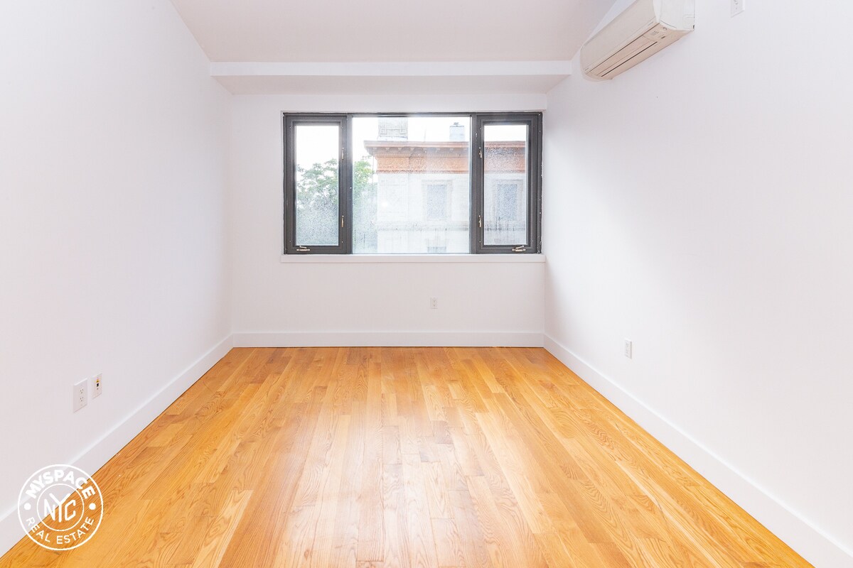 1002 Bushwick Ave Unit 1E, Brooklyn, NY 11221 Room for Rent in