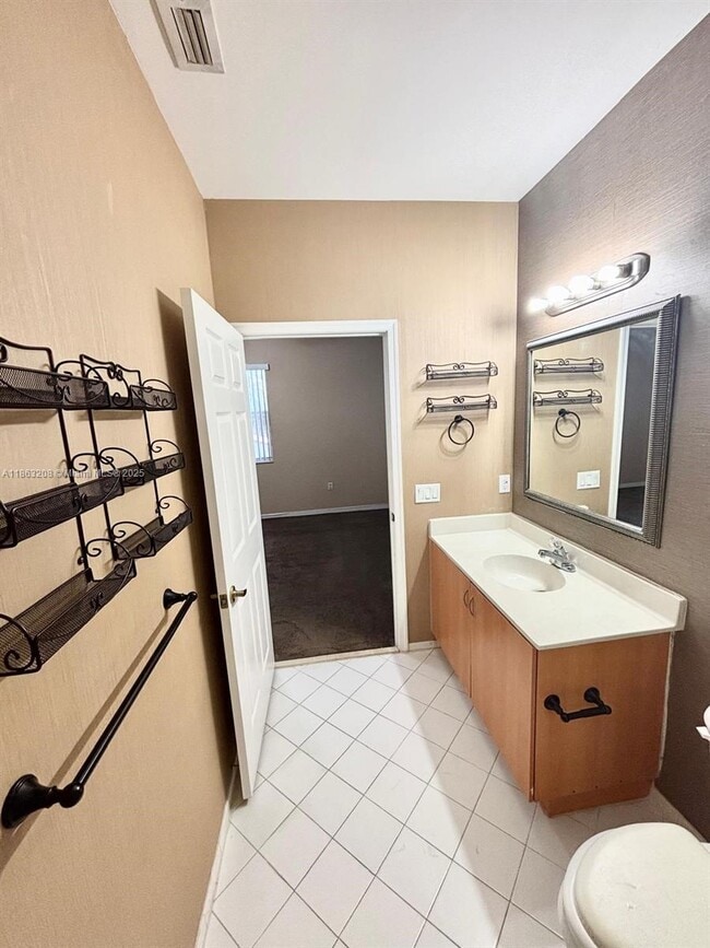 Foto del edificio - 2429 NW 31st Ct