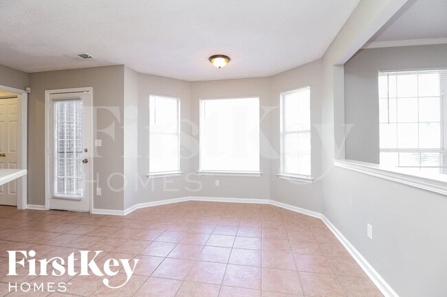 Building Photo - 5153 Grand Pines Dr