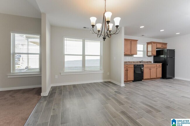 Foto del edificio - 569 Kincaid Cove Ln