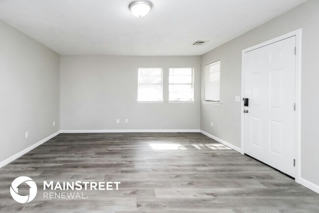 Foto del edificio - 217 Cherrywood Dr
