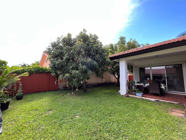 Building Photo - 8724 NW 143rd Terrace