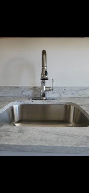 Building Photo - 1240 Mullanphy Ln