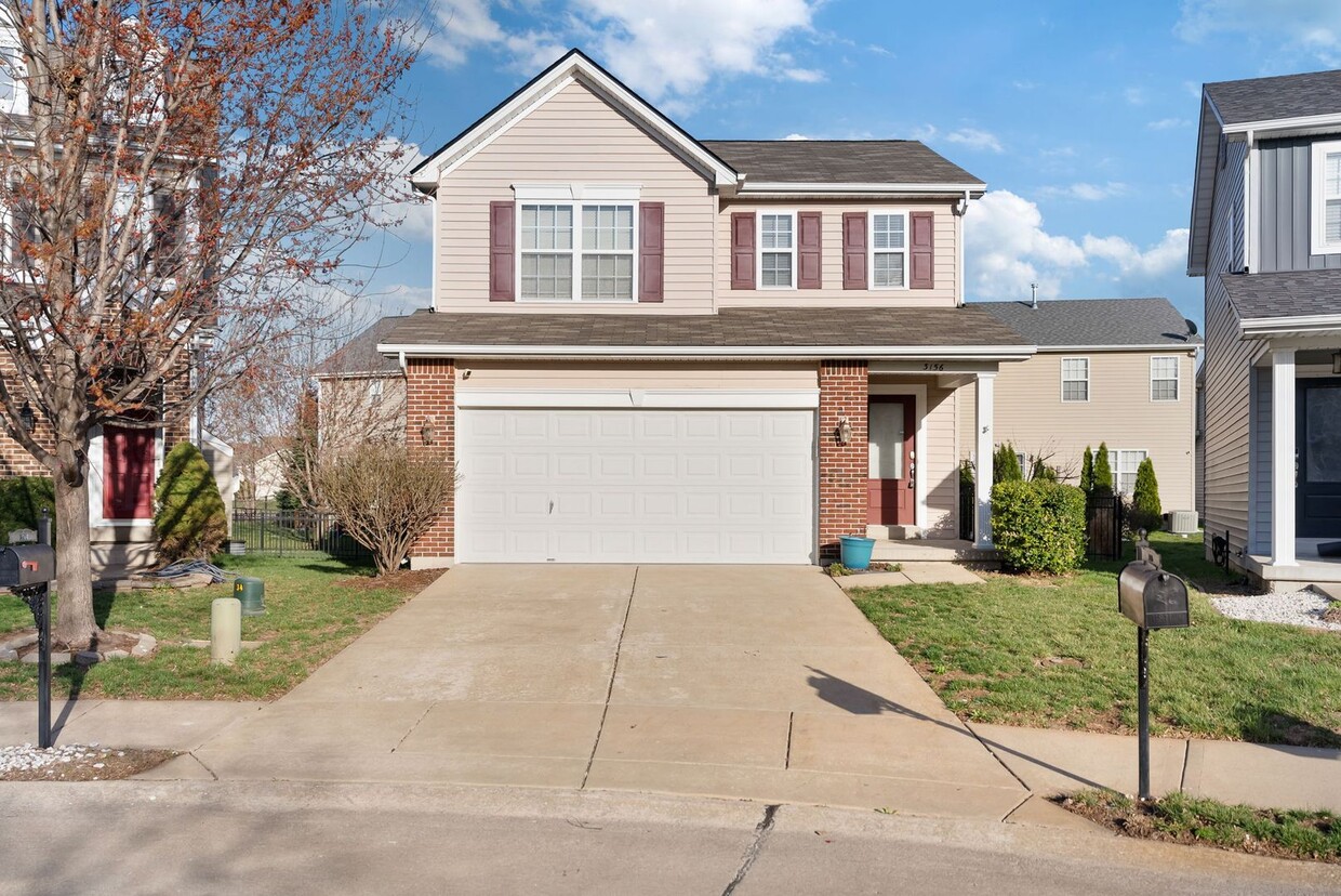 Primary Photo - Beautiful 3 Bed / 2.5 Bath Home in a Kid-F...