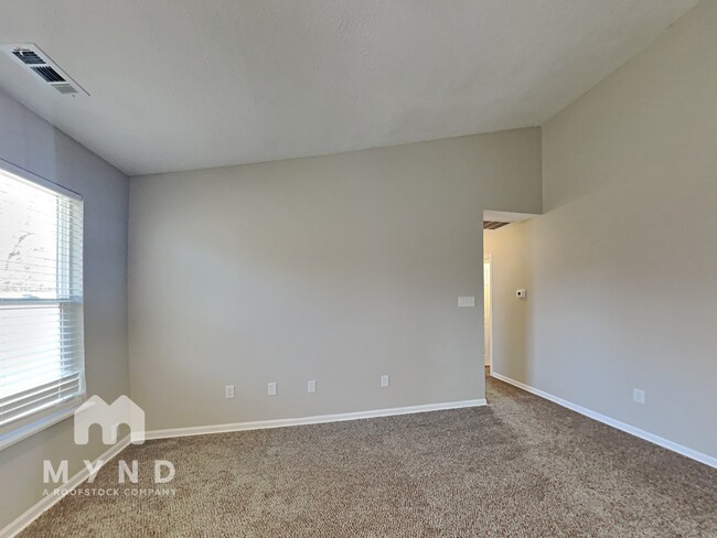 Foto del edificio - 5758 Prestonwood Dr