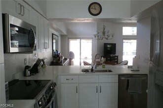 Building Photo - 16252 Kelly Woods Dr