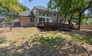 Building Photo - 1800 Mountain View Ct