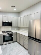 Building Photo - 9039 N 53rd Ave