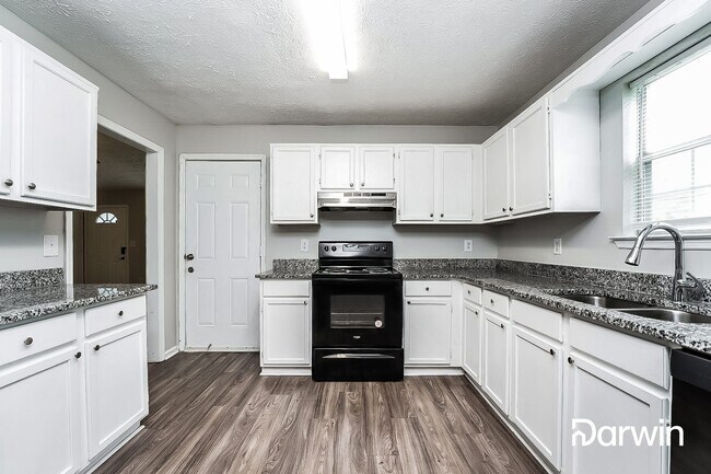 Building Photo - 6587 Planters Ct, Morrow, GA 30260