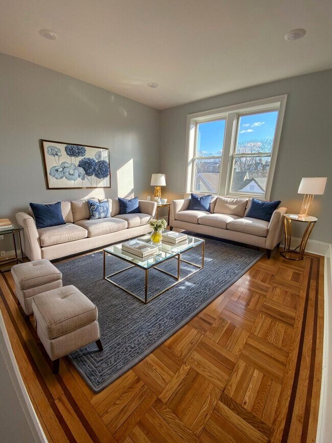 Foto del edificio - The Sherman Place Apartments