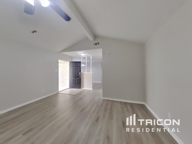 Building Photo - 23238 Briarcreek Blvd