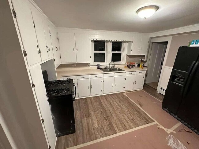 Foto del edificio - 5 bedroom house