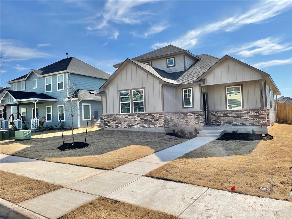 Foto principal - 210 Whisper Rill Dr