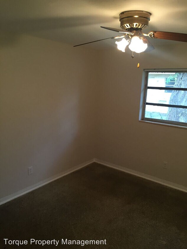 Foto principal - 1105 SW 15th Terrace