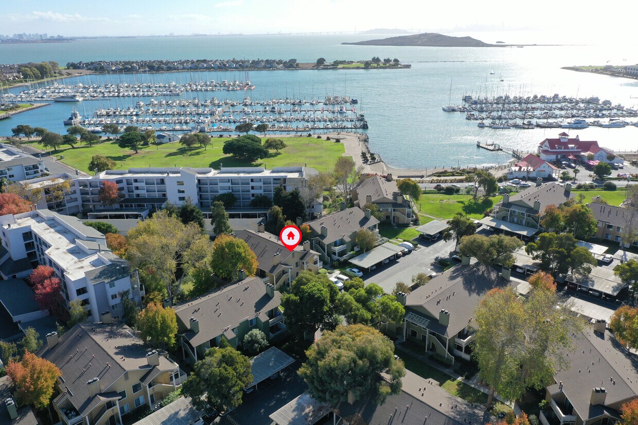 203 Schooner Ct Unit 203, Richmond, CA 94804 Condo for Rent in