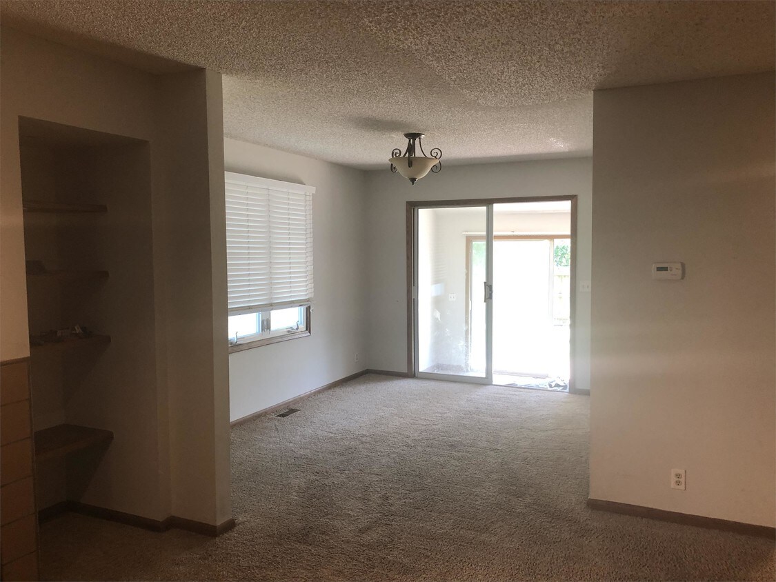 10927 Nantucket St, Wichita, KS 67212 House Rental in Wichita, KS