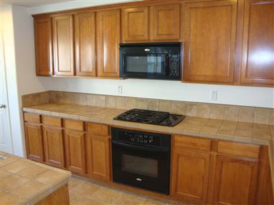 Building Photo - 3 bed/2.5 bath home in a quiet cul-de-sac ...