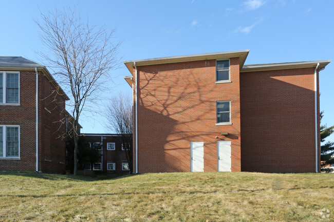 Building Photo - Ferrill Square Apartments - 55+ Community