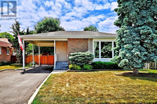 Building Photo - 808 Batory Ave