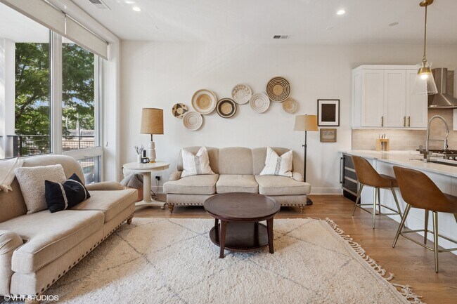 Foto del edificio - 1753 N Kedzie Ave