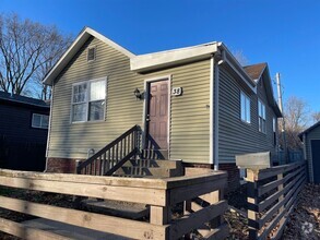 Building Photo - 38 E Beardsley Ave