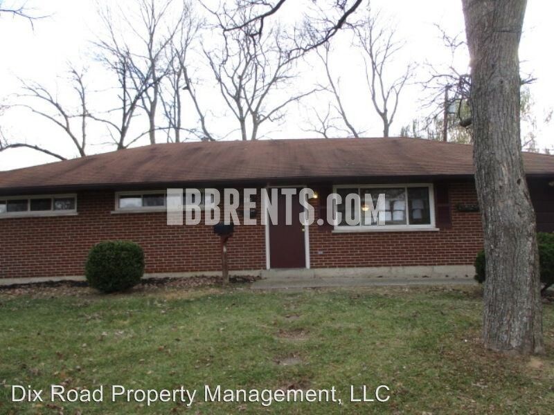 Primary Photo - 206 Ironwood Dr