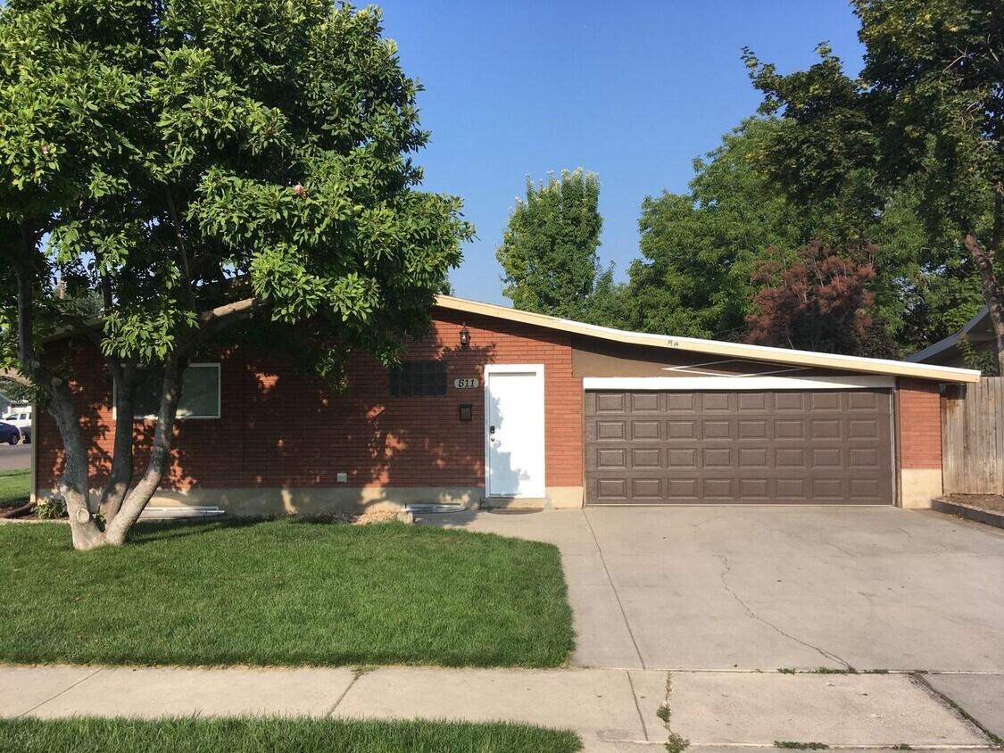 Foto principal - Fresh & Updated Provo Basement