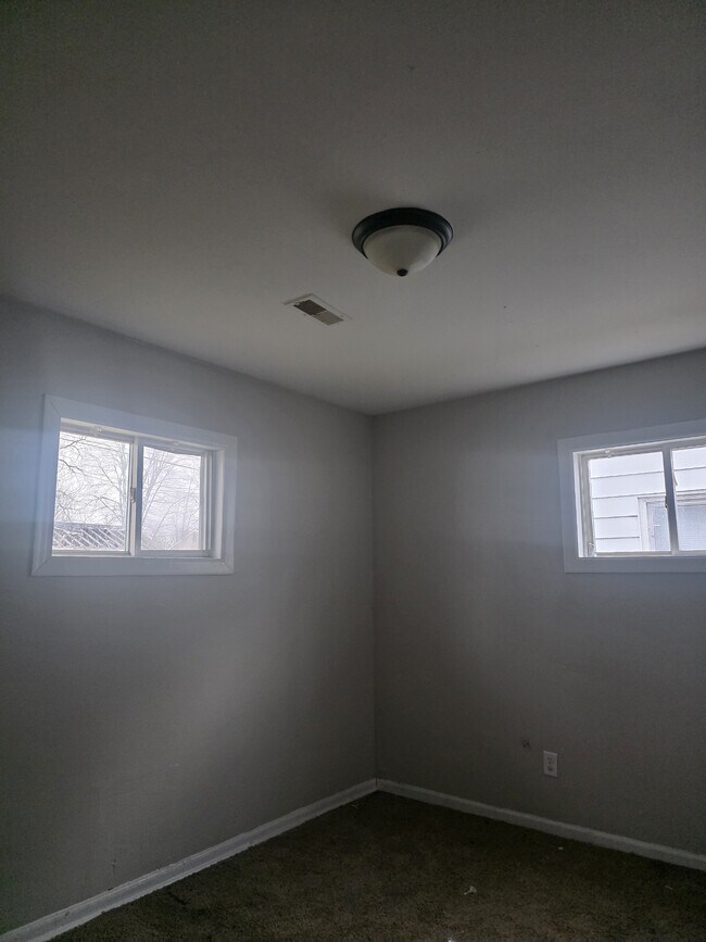 Foto del edificio - 2530 E 22nd Pl