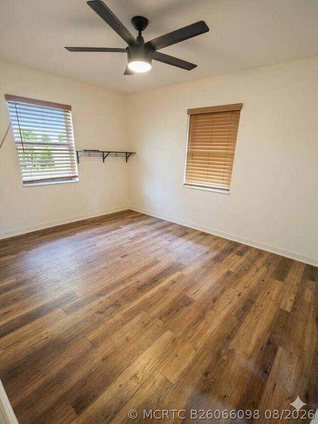 Foto del edificio - 3473 SW Findlay St
